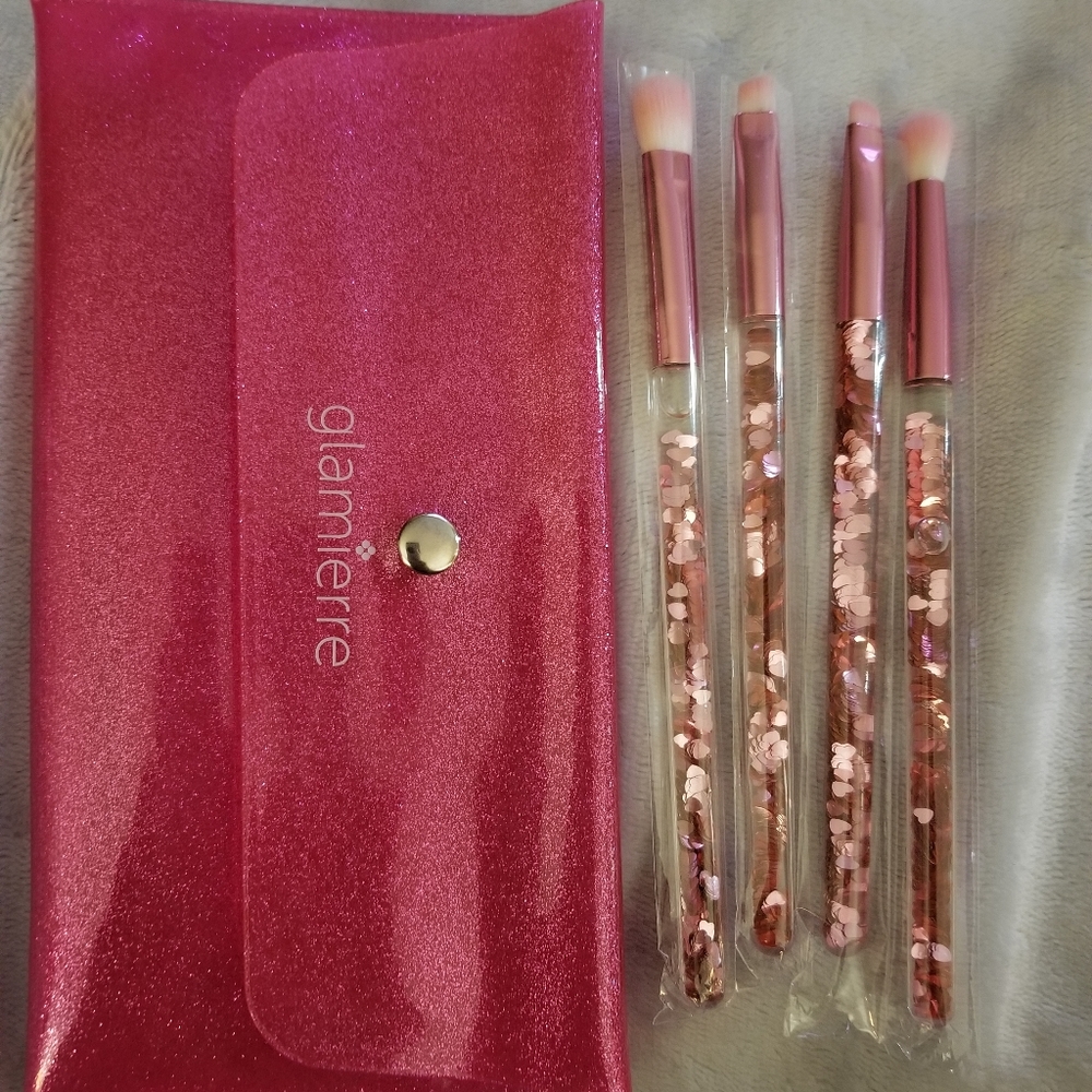4 pc. Brush set